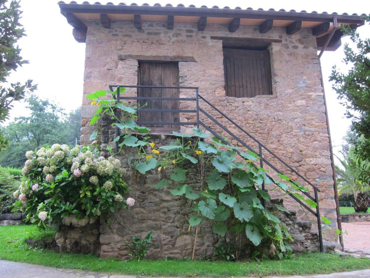 Mas El Llach La Vall de Bianya Exteriör bild